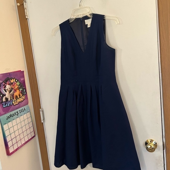 J. Crew Dresses | J. Crew Navy Blue Pleated Fit And Flare V Neck Dress...size 8 - Picture 4 of 8